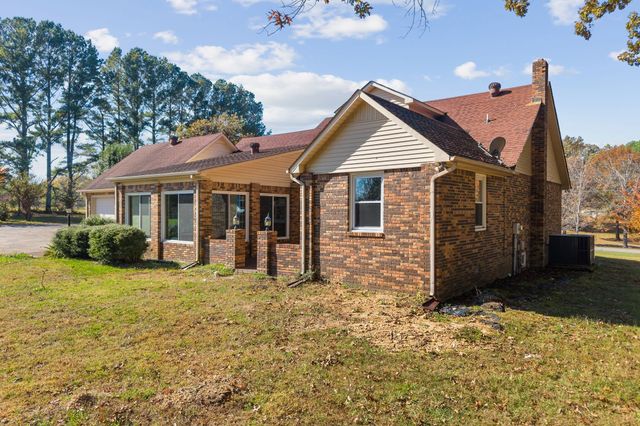 123 Quail Dr, Lawrenceburg, TN 38464