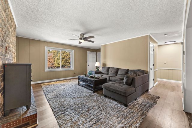 123 Quail Dr, Lawrenceburg, TN 38464