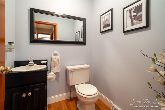 8717 River Oaks Circle, Greenville, MI 48838
