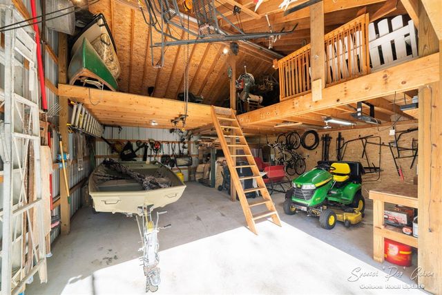 8717 River Oaks Circle, Greenville, MI 48838