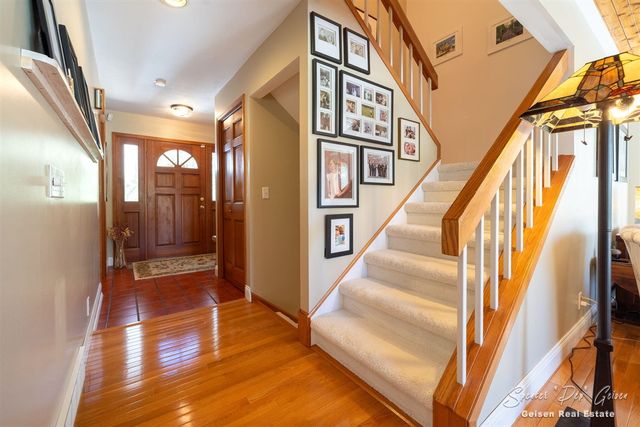 8717 River Oaks Circle, Greenville, MI 48838