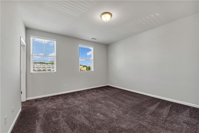 2713 Creek View Terrace NW, Atlanta, GA 30318