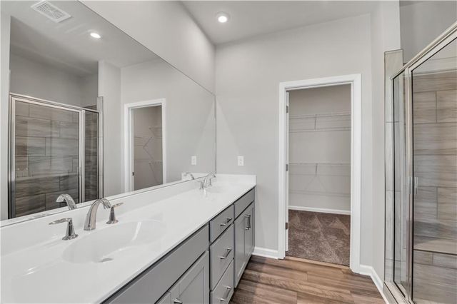 2713 Creek View Terrace NW, Atlanta, GA 30318