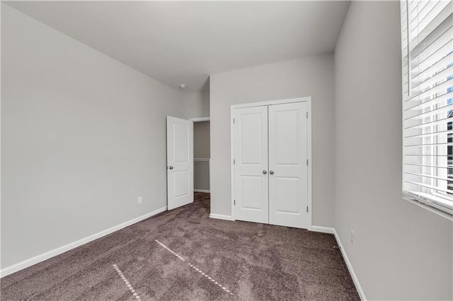 2713 Creek View Terrace NW, Atlanta, GA 30318