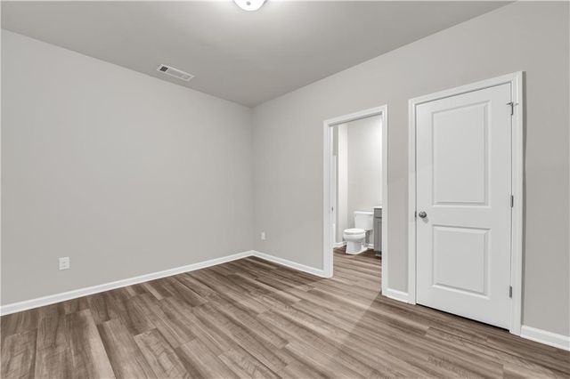 2713 Creek View Terrace NW, Atlanta, GA 30318