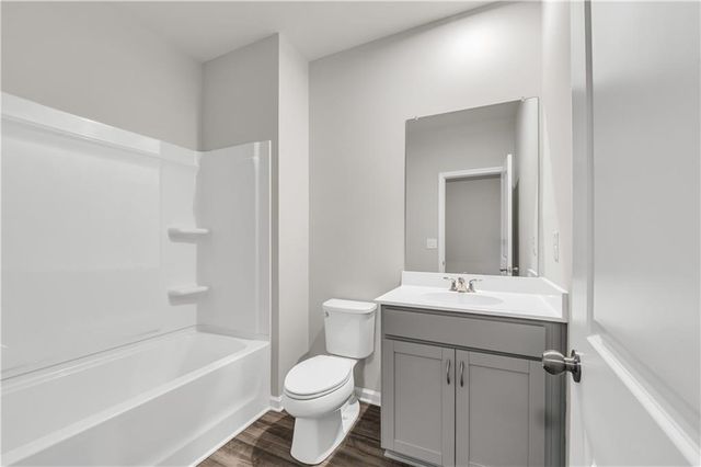 2713 Creek View Terrace NW, Atlanta, GA 30318