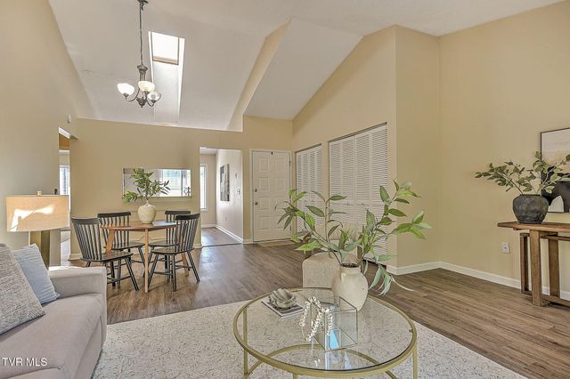 130 Quail Run 130, Bristol, VA 24201