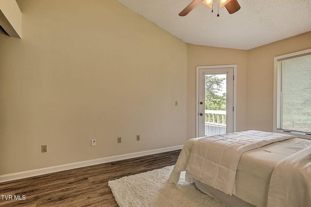 130 Quail Run 130, Bristol, VA 24201