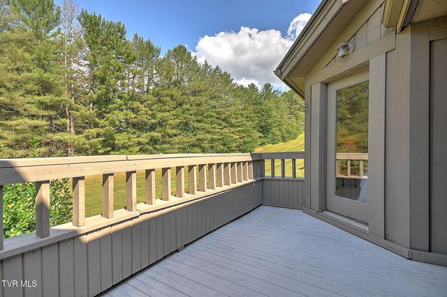 130 Quail Run 130, Bristol, VA 24201