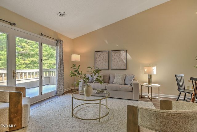 130 Quail Run 130, Bristol, VA 24201