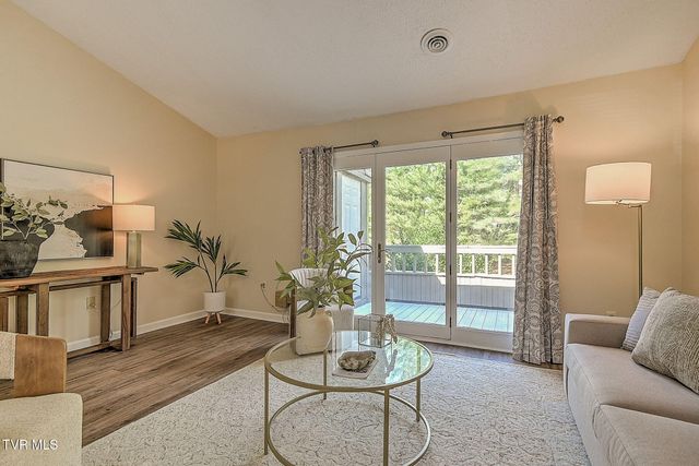 130 Quail Run 130, Bristol, VA 24201