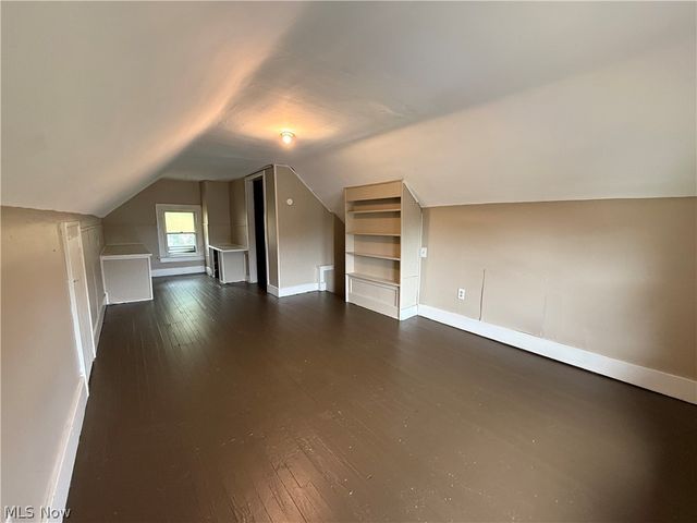 897 Polk Avenue, Akron, OH 44314