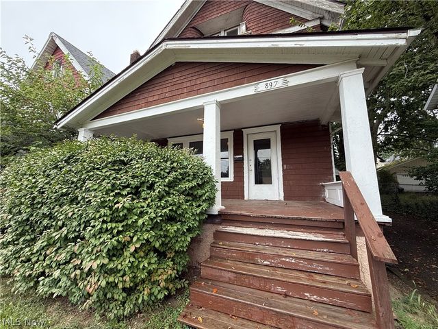 897 Polk Avenue, Akron, OH 44314