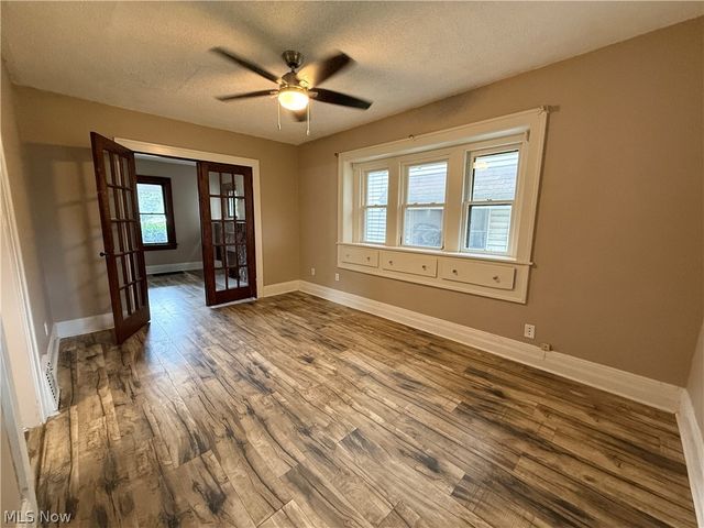 897 Polk Avenue, Akron, OH 44314