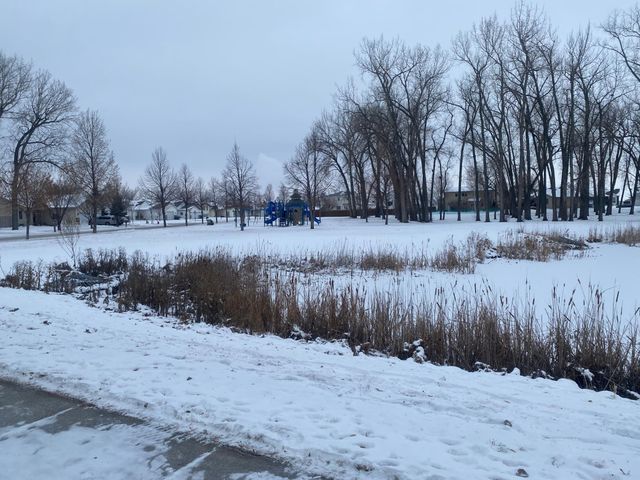 606 32nd Street N, Moorhead, MN 56560