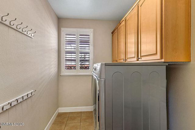 6533 Black Hills Court, Sparks, NV 89436