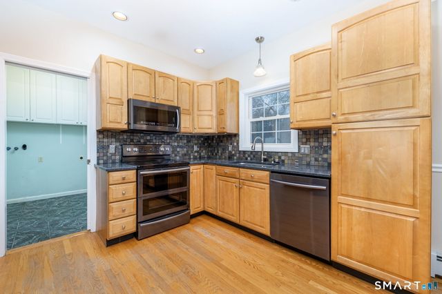 559 West Main Street, Hebron, CT 06231