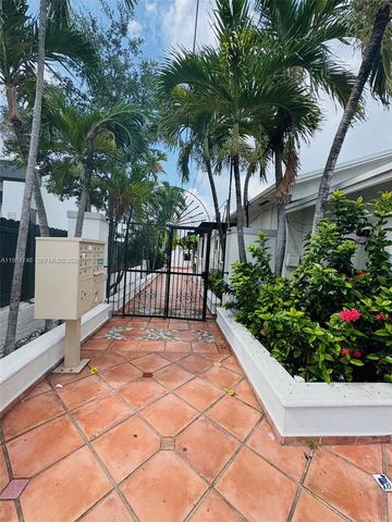 1236 SW 4th Street, Miami, FL 33135