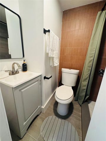 1236 SW 4th Street, Miami, FL 33135