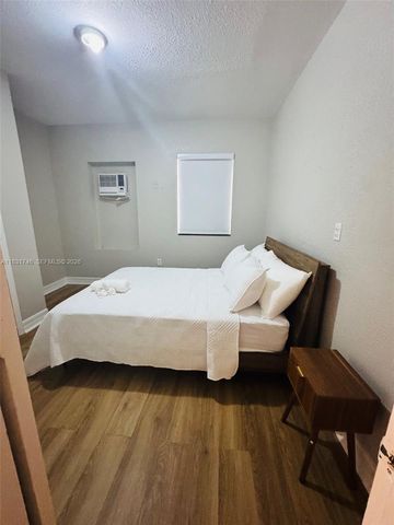 1236 SW 4th Street, Miami, FL 33135