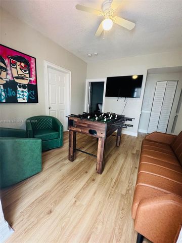 1236 SW 4th Street, Miami, FL 33135