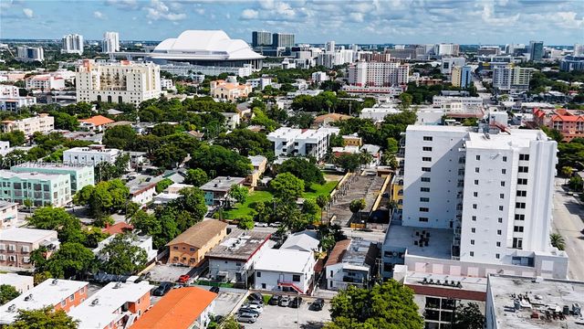 1236 SW 4th Street, Miami, FL 33135