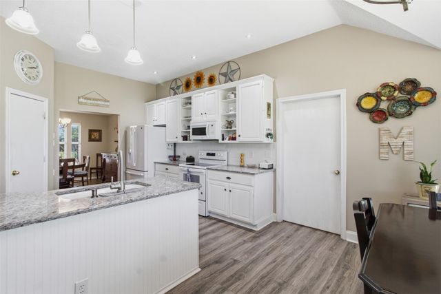 2912 Thousand Oaks Drive, Anna, TX 75409