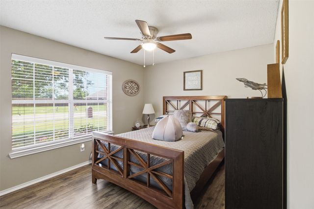 2912 Thousand Oaks Drive, Anna, TX 75409