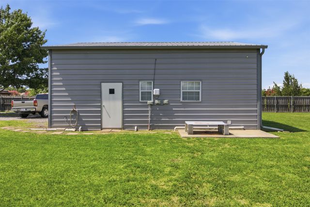 2912 Thousand Oaks Drive, Anna, TX 75409