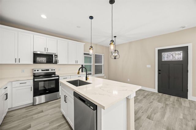 9923 Fillmore Street, Houston, TX 77029