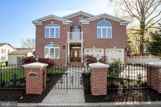 1615 S OAKLAND ST, Arlington, VA 22204