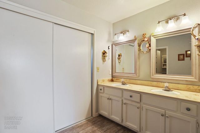 3172 W Creek Dr, Stockton, CA 95209