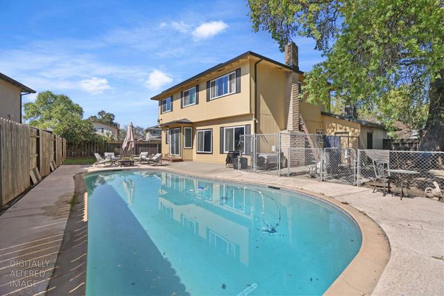 3172 W Creek Dr, Stockton, CA 95209