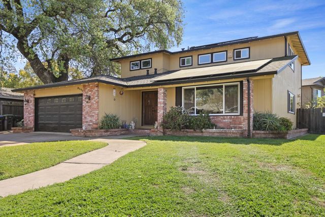 3172 W Creek Dr, Stockton, CA 95209