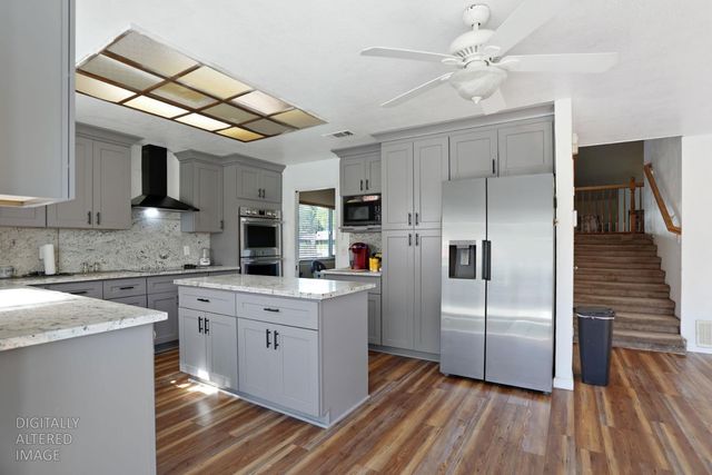 3172 W Creek Dr, Stockton, CA 95209