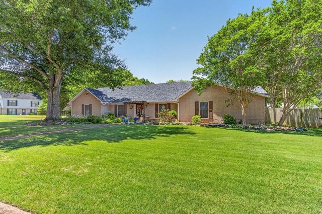 1453 ASHSTONE DR, Germantown, TN 38138