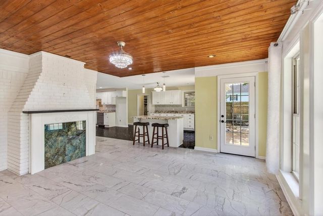 1453 ASHSTONE DR, Germantown, TN 38138