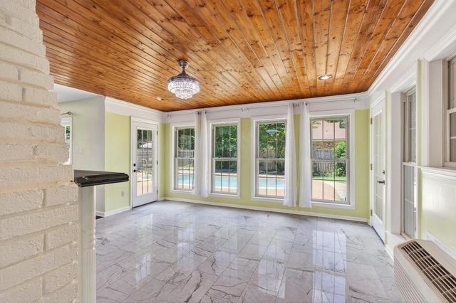 1453 ASHSTONE DR, Germantown, TN 38138