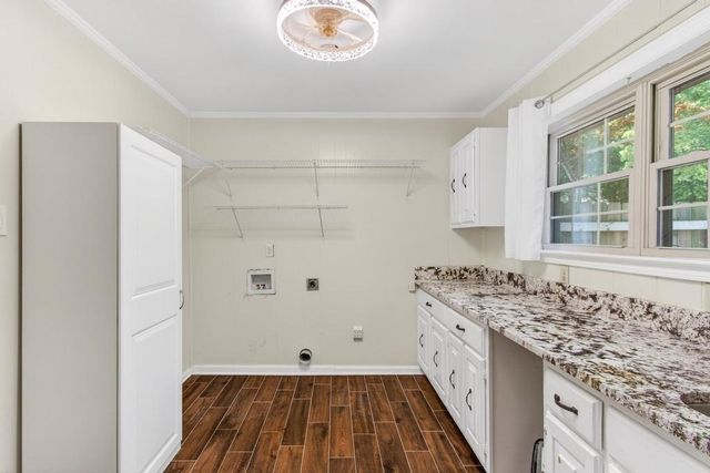 1453 ASHSTONE DR, Germantown, TN 38138