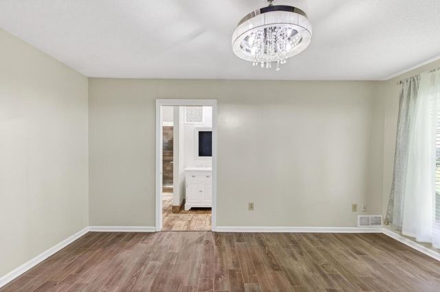 1453 ASHSTONE DR, Germantown, TN 38138