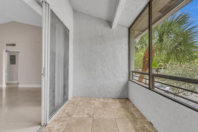 601 LYONS Road 7201, Coconut Creek, FL 33063