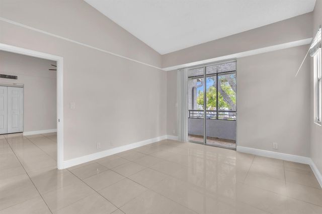 601 LYONS Road 7201, Coconut Creek, FL 33063