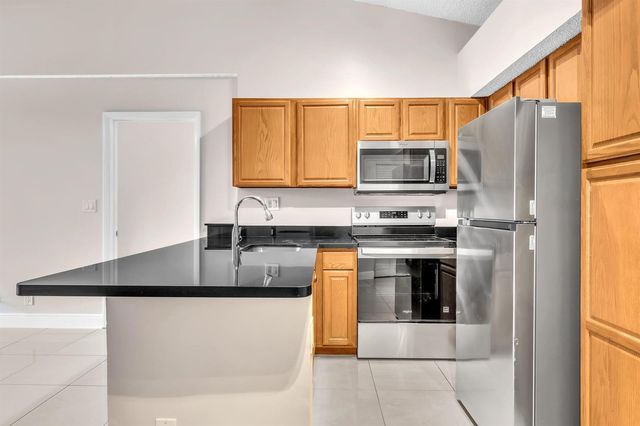 601 LYONS Road 7201, Coconut Creek, FL 33063