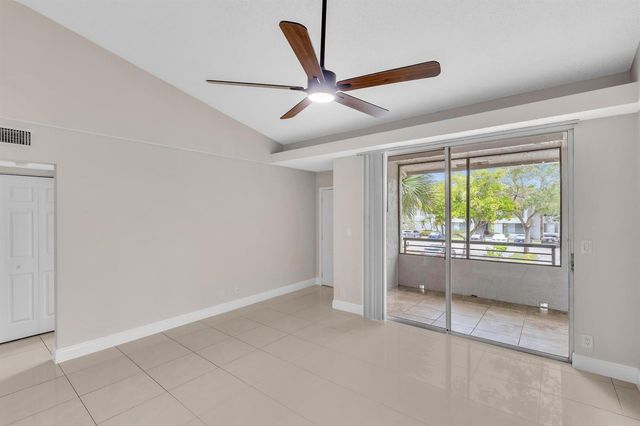 601 LYONS Road 7201, Coconut Creek, FL 33063