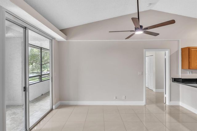 601 LYONS Road 7201, Coconut Creek, FL 33063