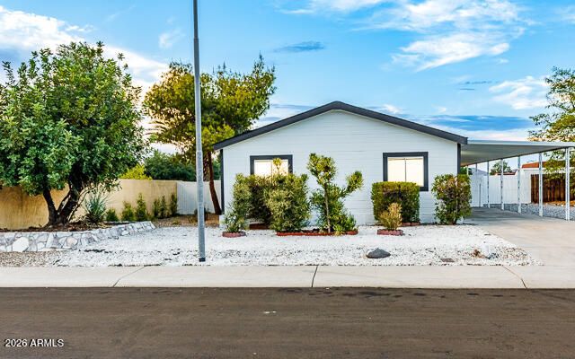 6674 W CAMINO SAN XAVIER --, Glendale, AZ 85308