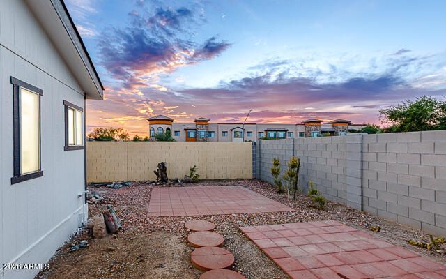 6674 W CAMINO SAN XAVIER --, Glendale, AZ 85308