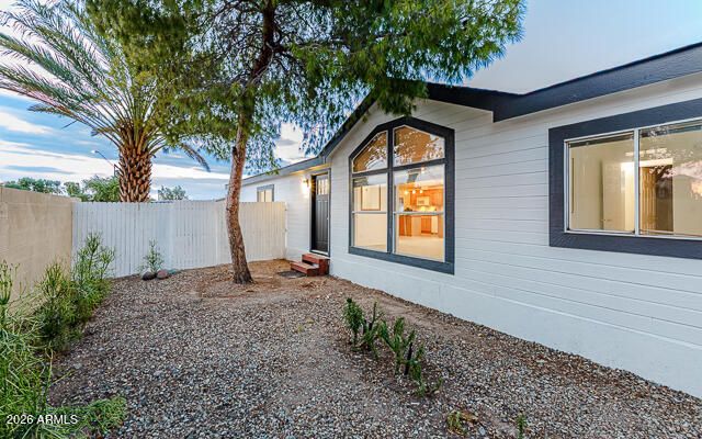 6674 W CAMINO SAN XAVIER --, Glendale, AZ 85308