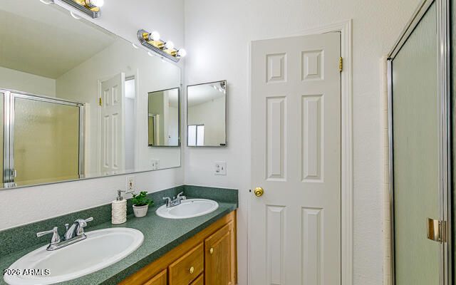 6674 W CAMINO SAN XAVIER --, Glendale, AZ 85308