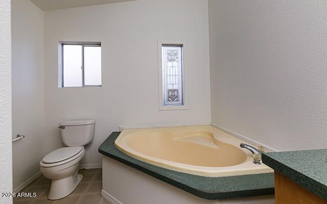 6674 W CAMINO SAN XAVIER --, Glendale, AZ 85308